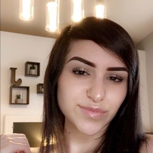 Meet your Posher, Jess